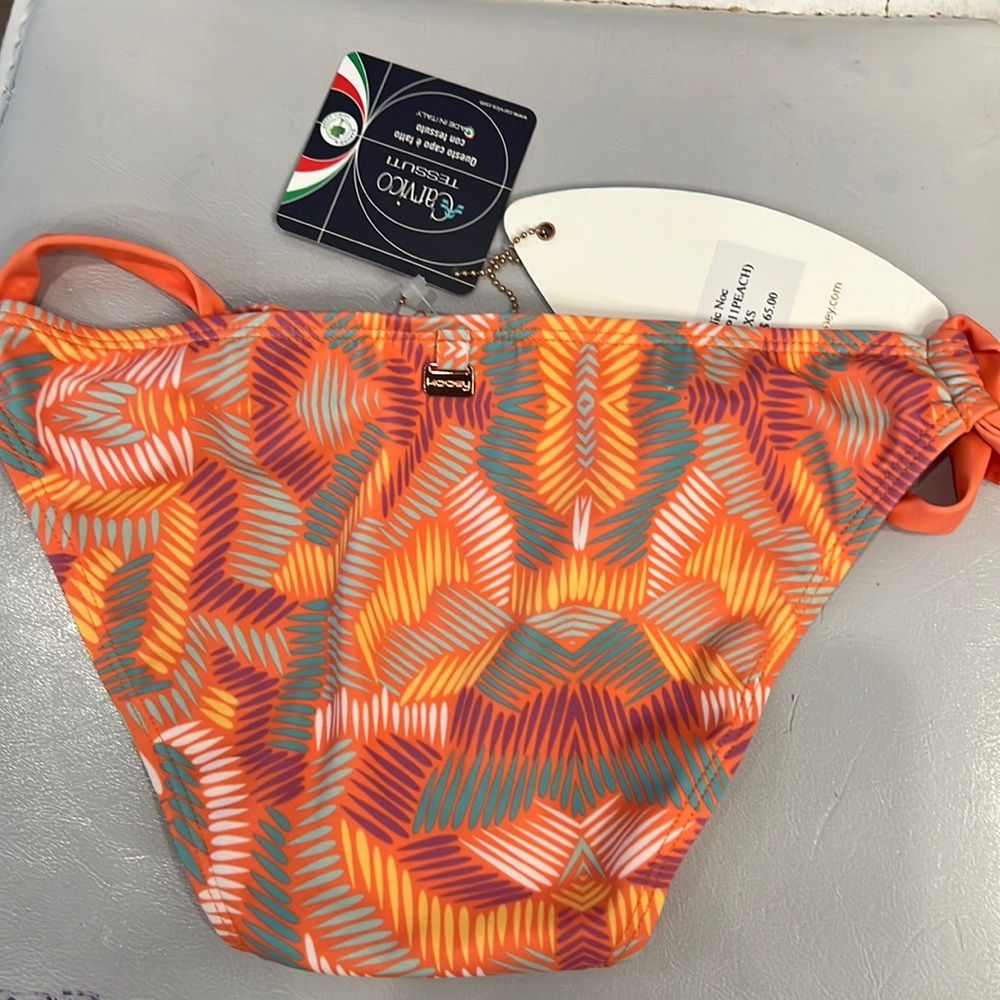 Graphic Beach bottom wear size XS made in Italy
